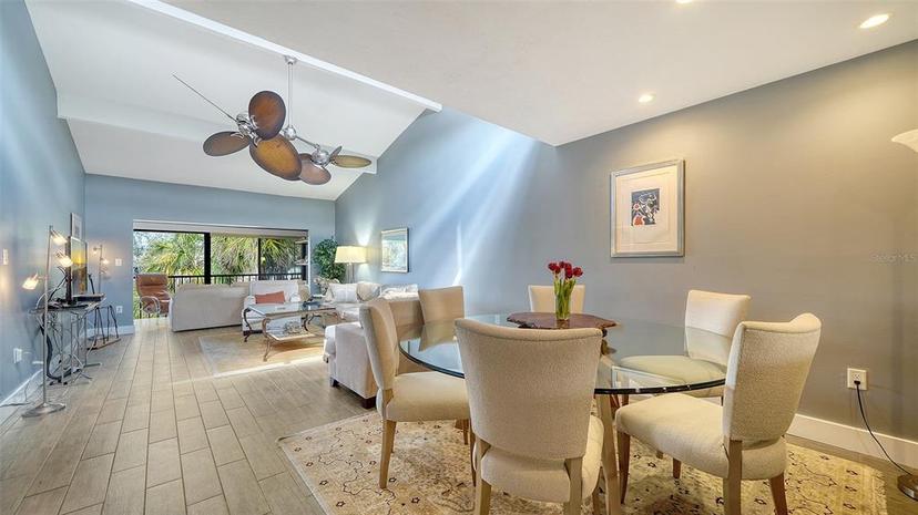 Picture of 1601 Pelican Point Drive Unit Ha212, Sarasota FL 34231