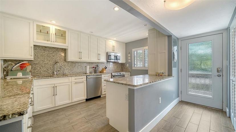 Picture of 1601 Pelican Point Drive Unit Ha212, Sarasota FL 34231