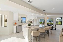Picture of 1311 Chesapeake Avenue Unit 4A, Naples, FL 34102