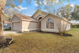 Picture of 113 Glasgow Court, Davenport, FL 33897