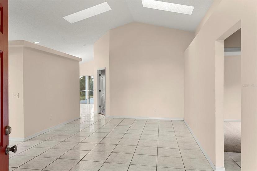 Picture of 113 Glasgow Court, Davenport FL 33897