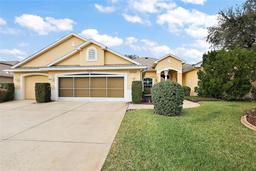 Picture of 21051 Royal St Georges Lane, Leesburg, FL 34748