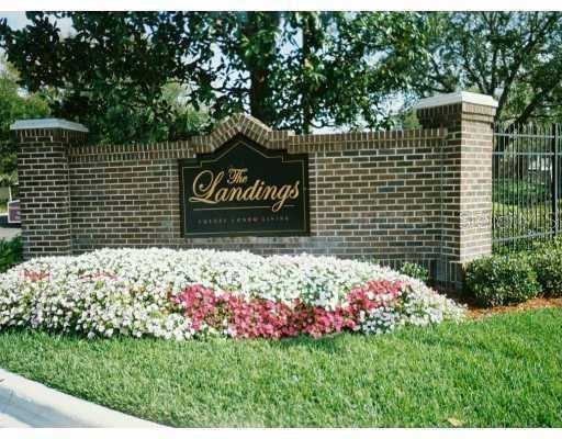 Picture of 4211 Chatham Oak Court Unit 122, Tampa FL 33624