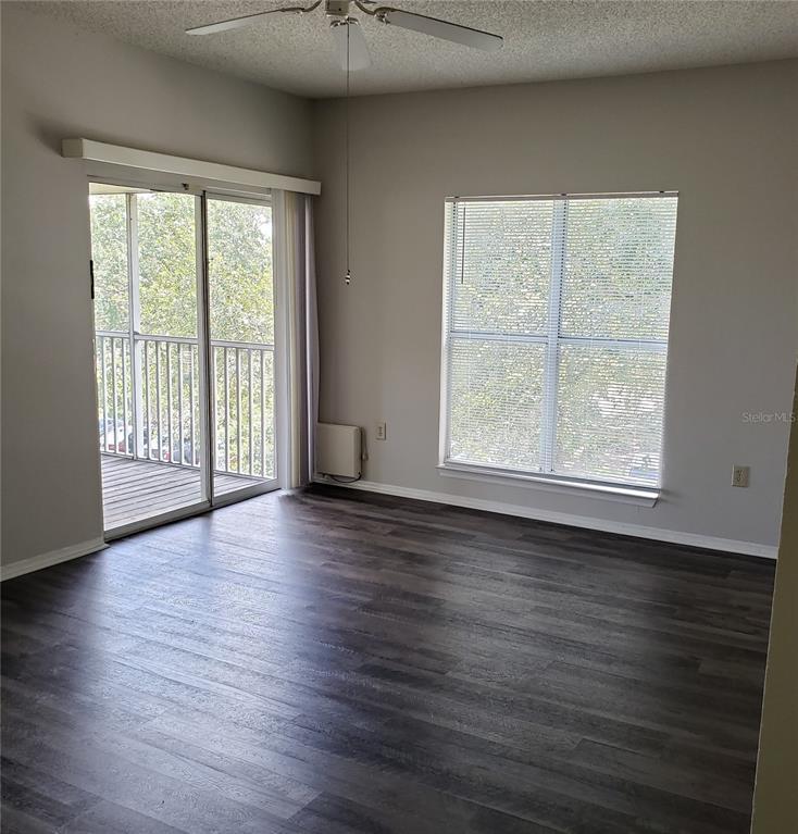 Picture of 4211 Chatham Oak Court Unit 122, Tampa FL 33624