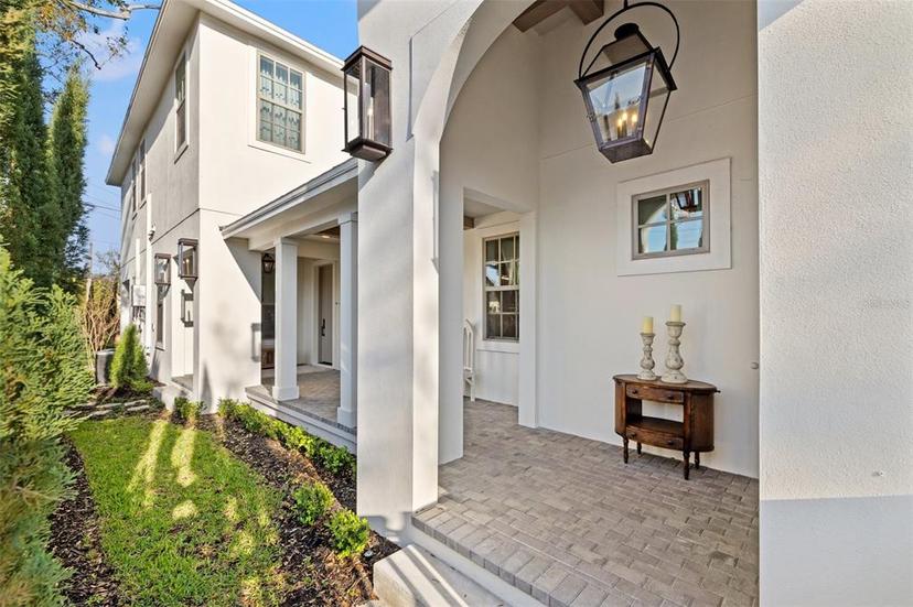 Picture of 3721 Iris Street N, St Petersburg FL 33704