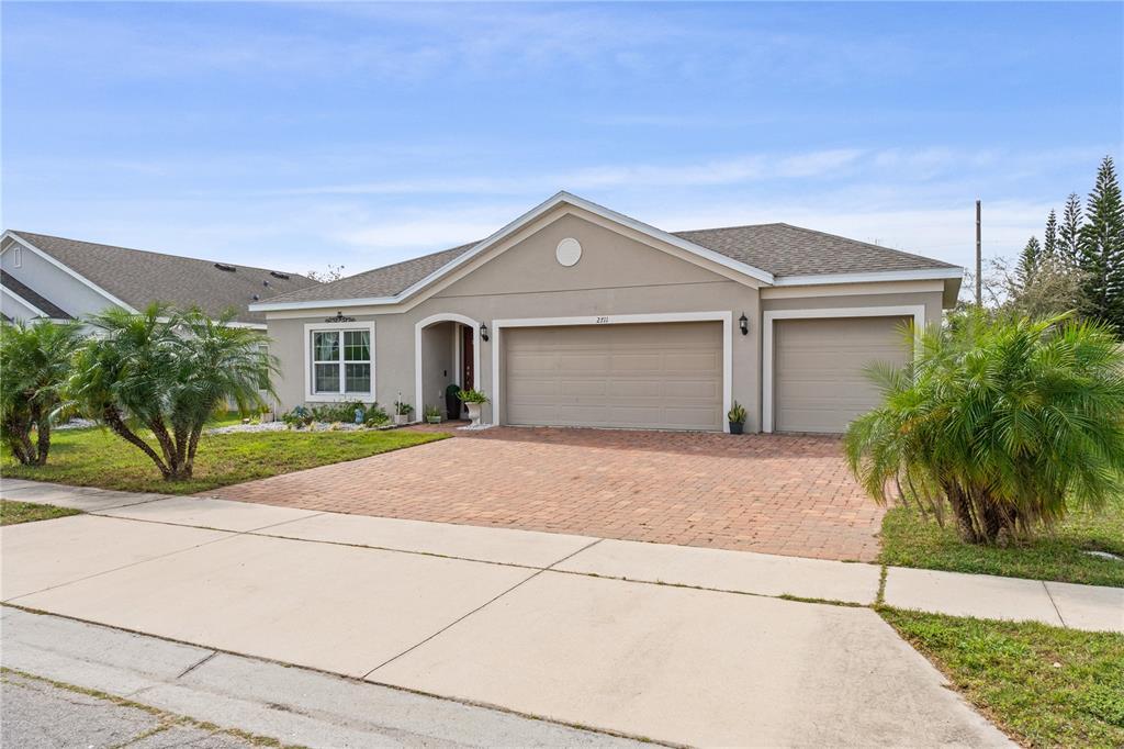Picture of 2711 Wadeview Loop, St Cloud, FL 34769