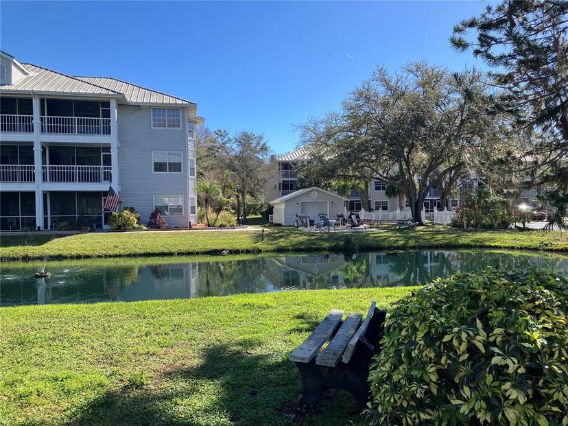 Picture of 2210 Vista Del Sol Circle Unit # 519, Lutz FL 33558