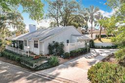 Picture of 21 Townhill Drive, Eustis, FL 32726