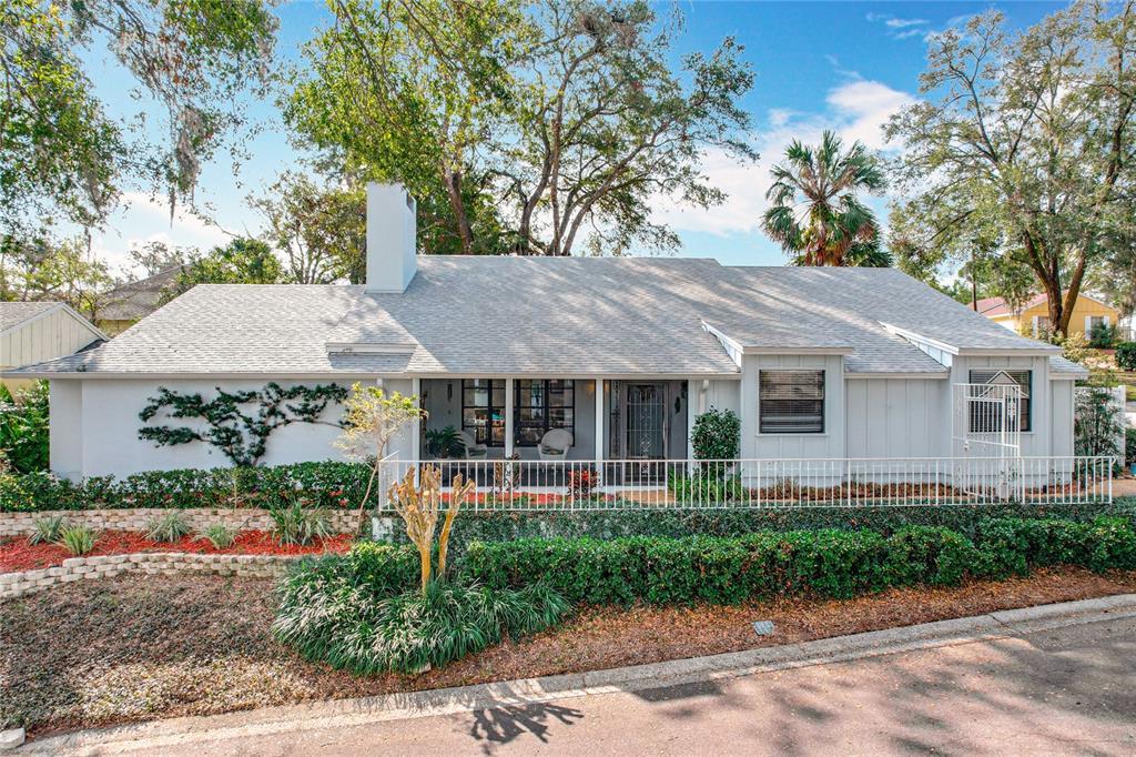 Picture of 21 Townhill Drive, Eustis, FL 32726