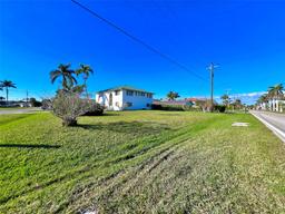 Picture of 103 Tahiti Circle, Naples, FL 34113