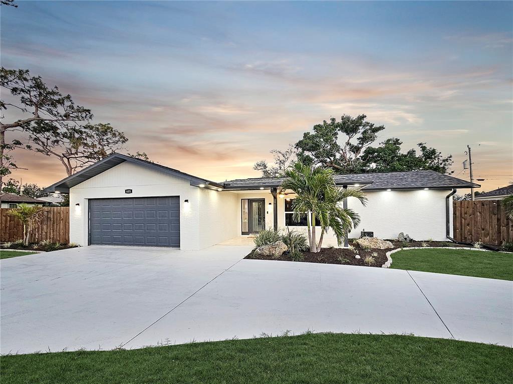 Picture of 605 Cumberland Road, Venice, FL 34293
