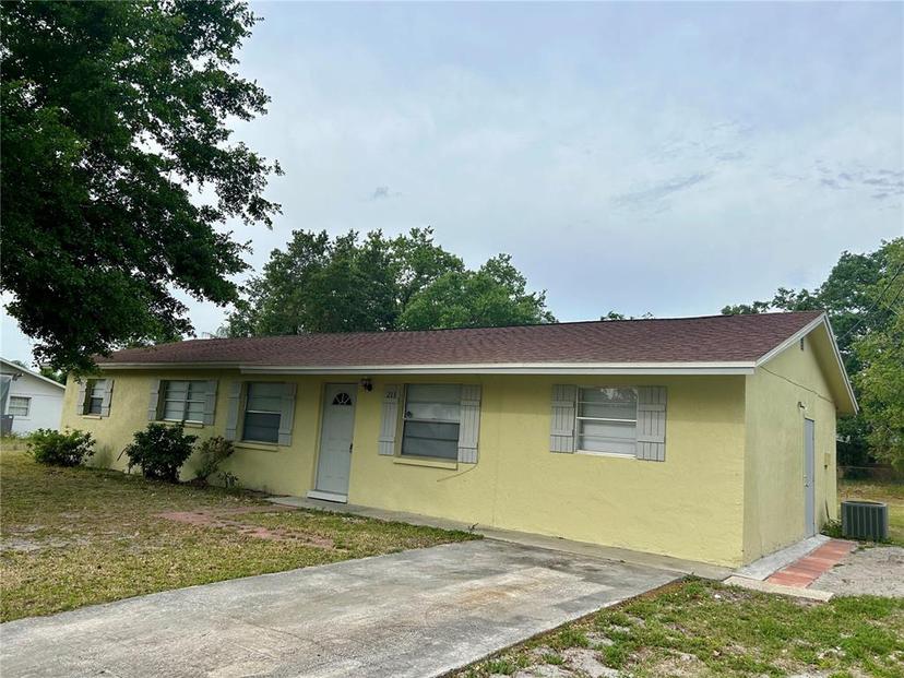 Picture of 213 Park Drive, Wauchula FL 33873