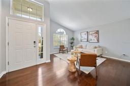 Picture of 607 Golden Dawn Lane, Apopka, FL 32712
