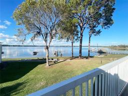 Picture of 11001 SE Sunset Harbor Road Unit A08, Summerfield, FL 34491