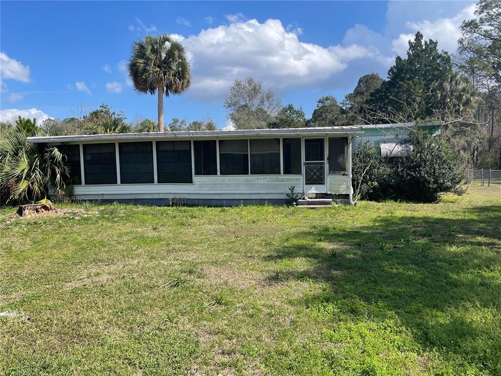 Picture of 4229 NE 130Th Court, Silver Springs, FL 34488