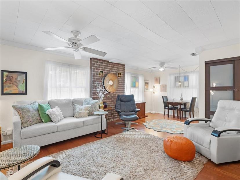 Picture of 1632 Pinewood Drive, Orlando FL 32804