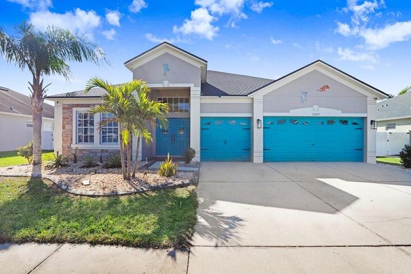 Picture of 13235 Graham Yarden Drive, Riverview FL 33579
