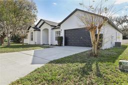 Picture of 411 Boxwood Drive, Davenport, FL 33837
