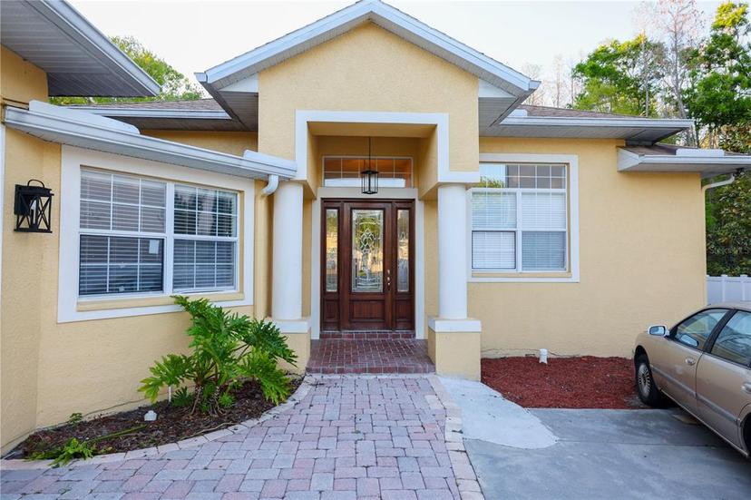 Picture of 4116 Woodacre Lane, Tampa FL 33624