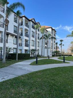 Picture of 4024 Breakview Drive Unit 10804, Orlando, FL 32819
