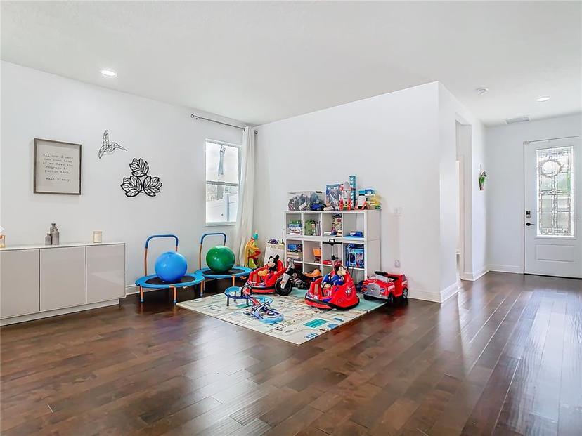 Picture of 12627 Boggy Pointe Drive, Orlando FL 32824