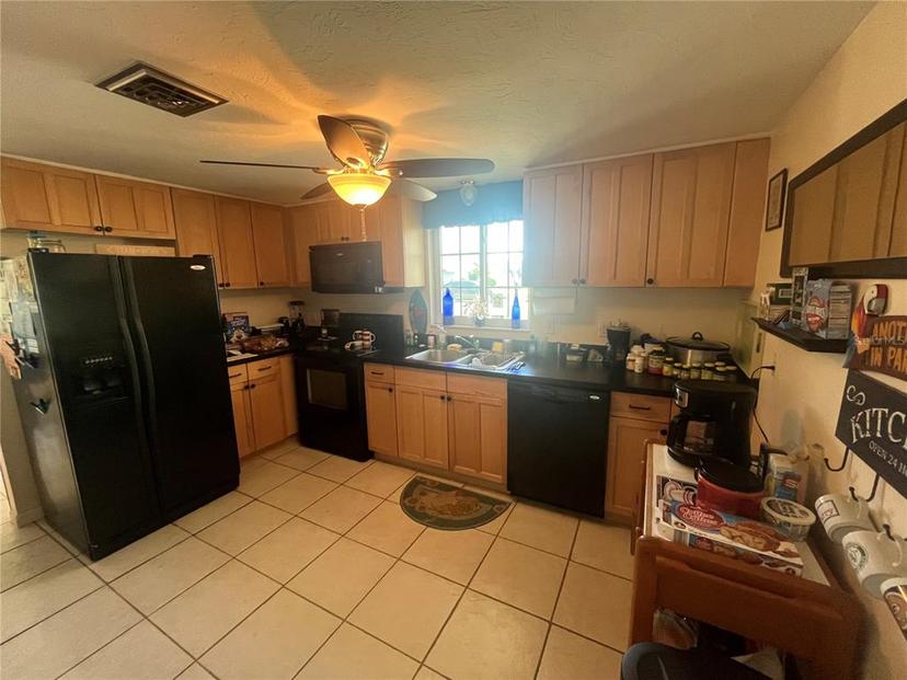 Picture of 1228 Nantucket Road, Venice FL 34293