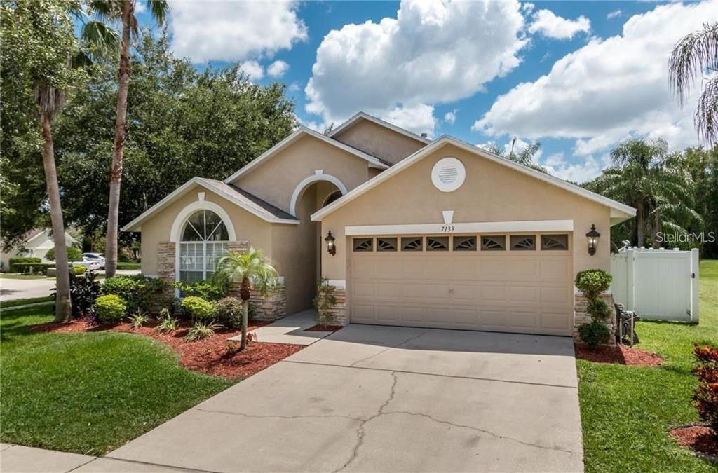 Picture of 7139 Colony Pointe Drive, Riverview, FL 33578