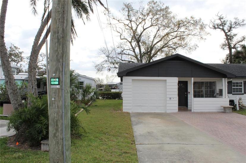 Picture of 8908 Rocky Creek Drive, Tampa FL 33615