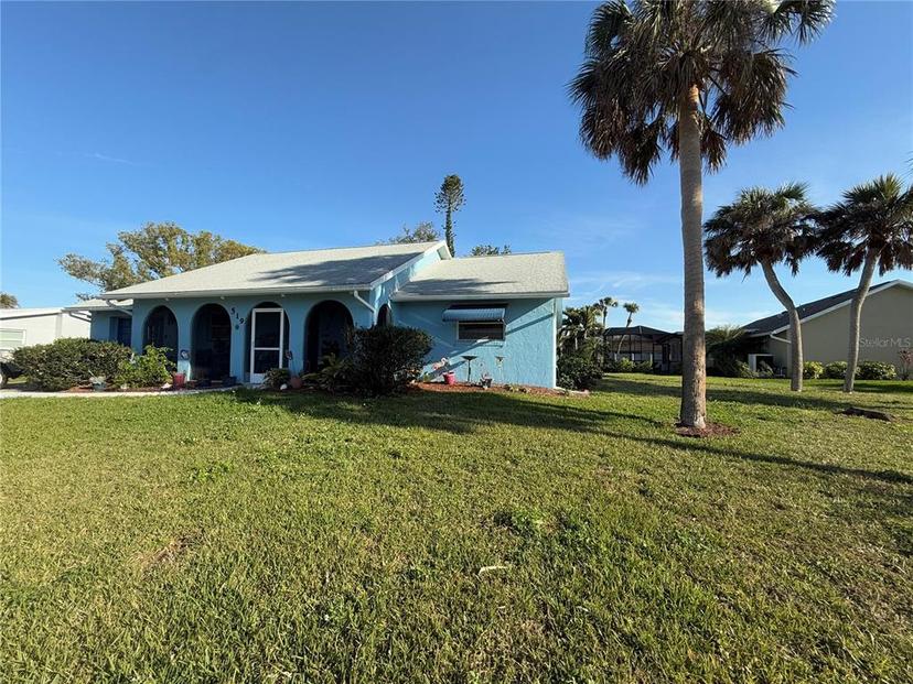 Picture of 519 Bellaire Drive, Venice FL 34293