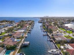Picture of 1984 Kansas Avenue Ne, St Petersburg, FL 33703
