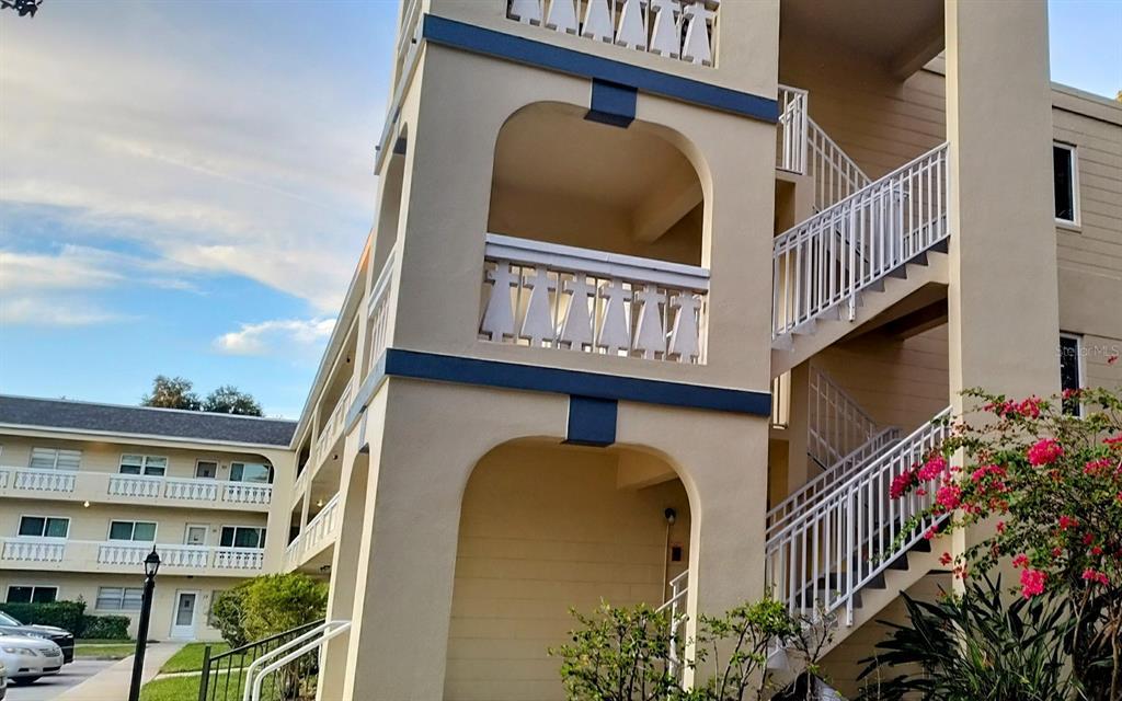 Picture of 2256 Spanish Drive Unit 42, Clearwater, FL 33763