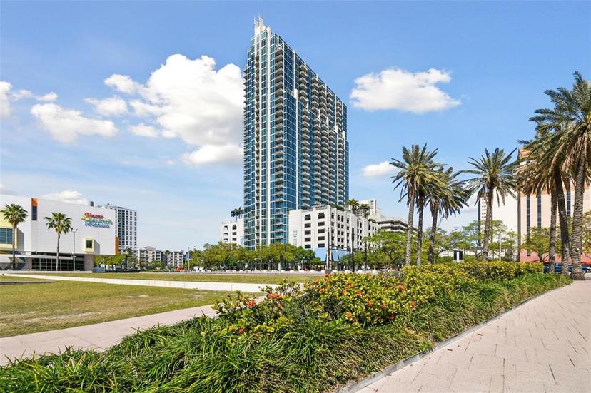 Picture of 777 N Ashley Drive Unit 1509, Tampa FL 33602
