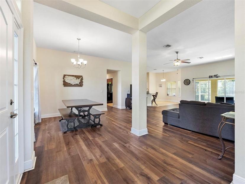 Picture of 9087 Hilliard Terrace, Englewood FL 34224