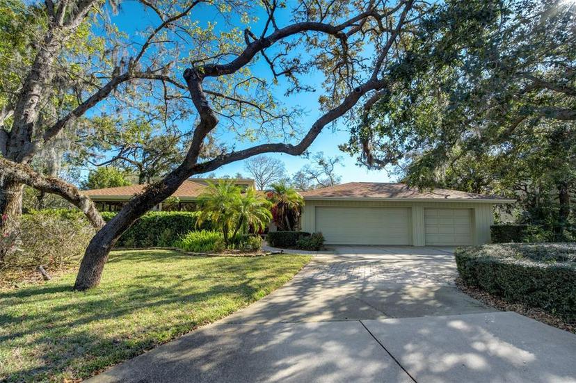 Picture of 1672 Winding Creek Road, Dunedin FL 34698