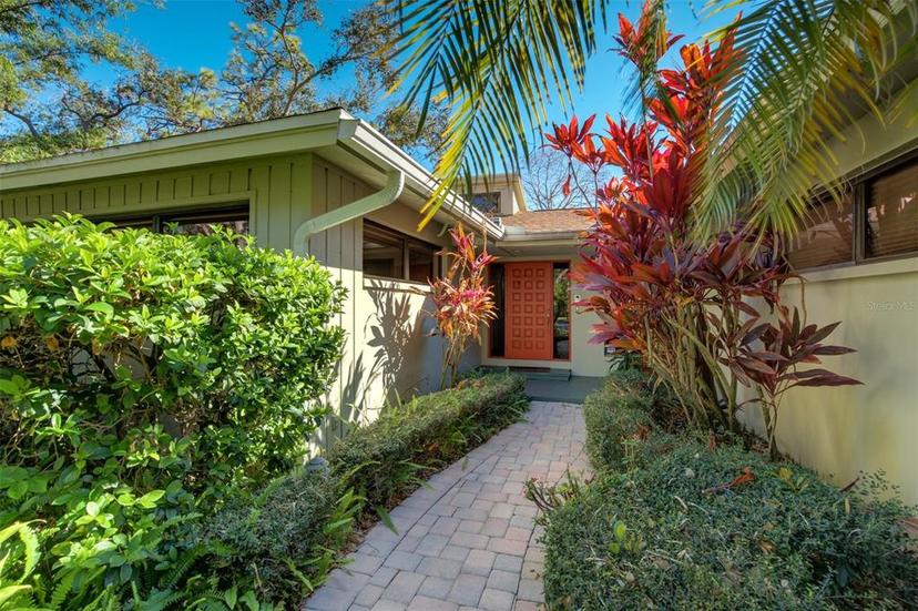 Picture of 1672 Winding Creek Road, Dunedin FL 34698