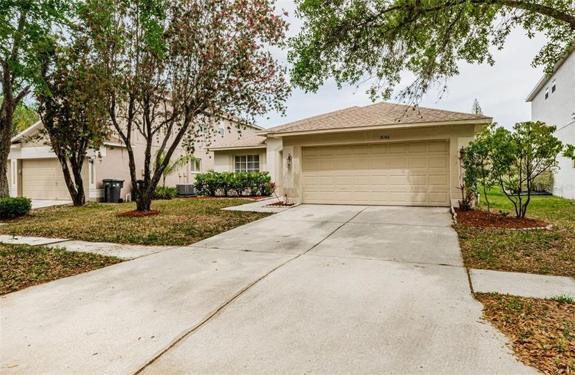 Picture of 18186 Sandy Pointe Drive, Tampa FL 33647