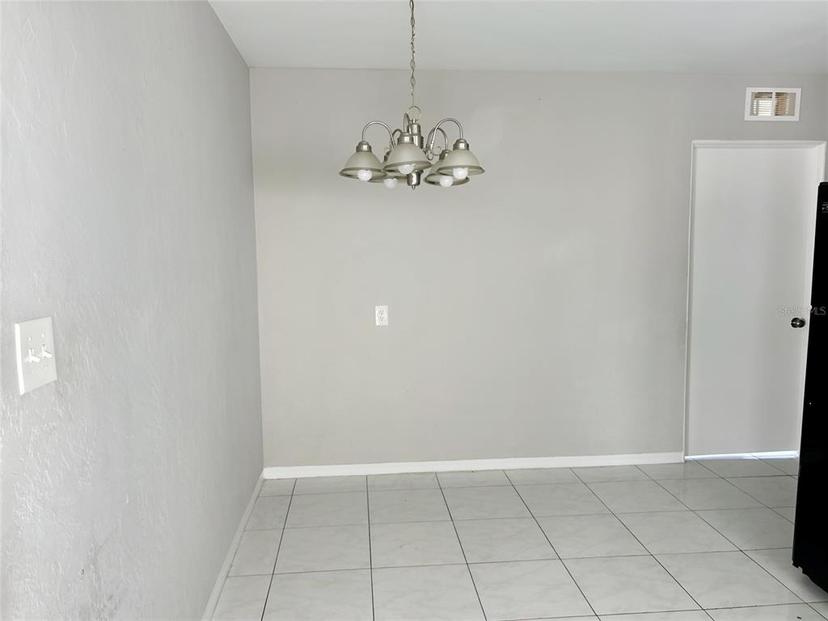 Picture of 576 62Nd Avenue S, St Petersburg FL 33705