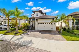 Picture of 2630 Yellow Sundial Loop, Ruskin, FL 33570