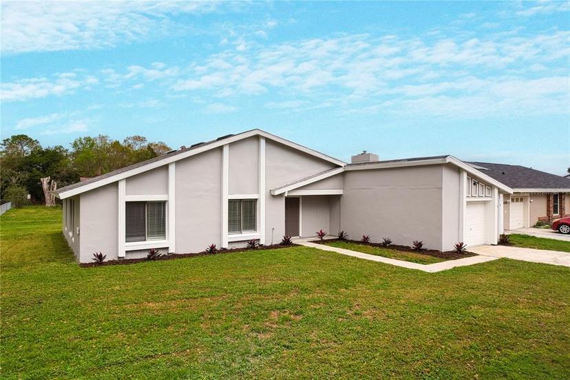 Picture of 820 E Flag Lane, Kissimmee FL 34759