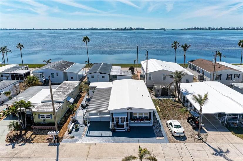 Picture of 10315 Cortez Road W Unit 17F, Bradenton FL 34210