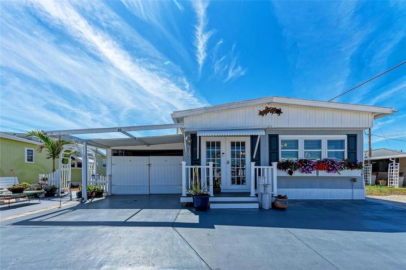 Picture of 10315 Cortez Road W Unit 17F, Bradenton FL 34210