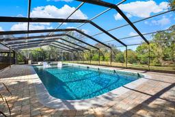 Picture of 1712 Long Bow Lane, Clearwater, FL 33764