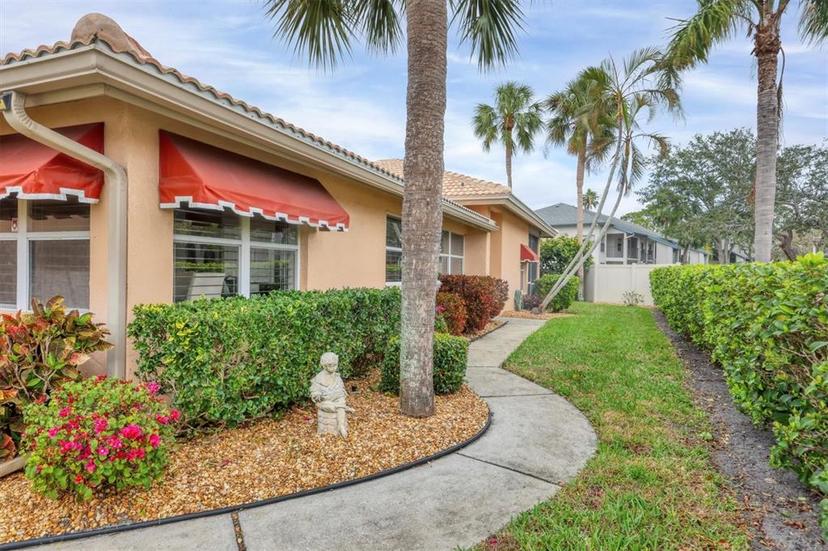 Picture of 4302 Turnberry Court, Bradenton FL 34210