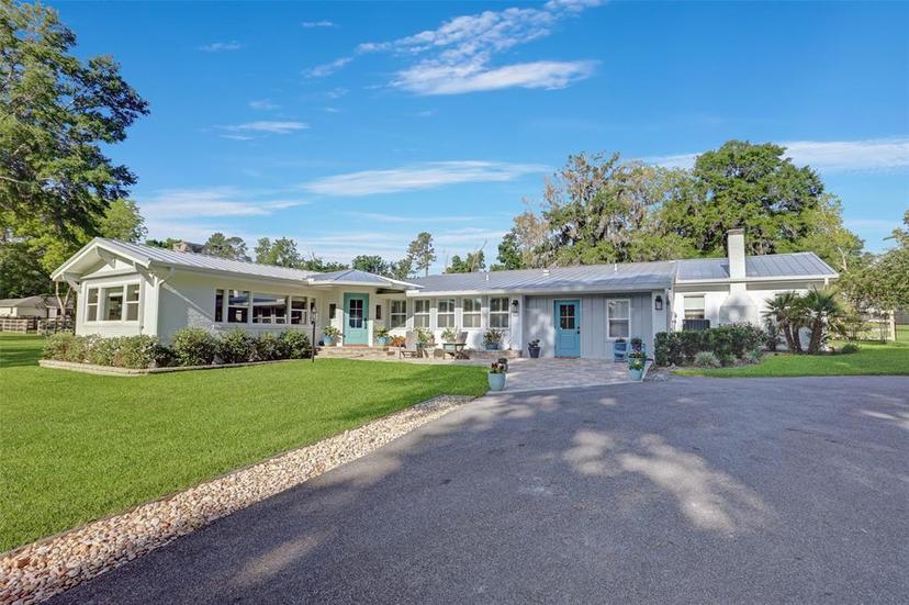 Picture of 15002 NW 145Th Terrace, Alachua FL 32615