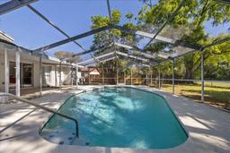 Picture of 14019 Briardale Lane, Tampa, FL 33618