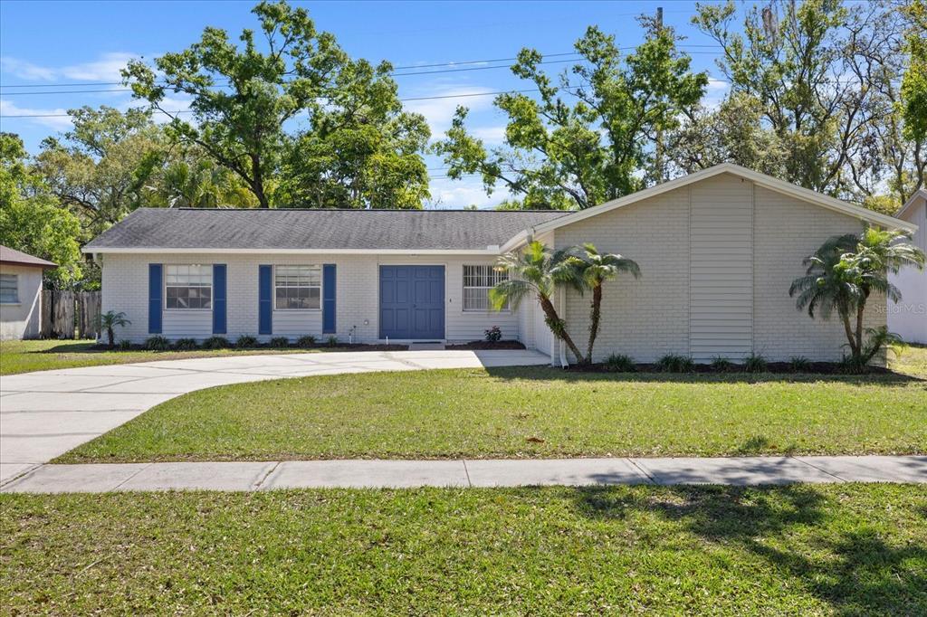 Picture of 14019 Briardale Lane, Tampa, FL 33618