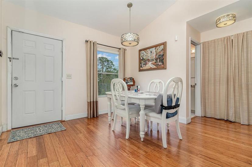 Picture of 2552 Woodgate Boulevard Unit 204, Orlando FL 32822