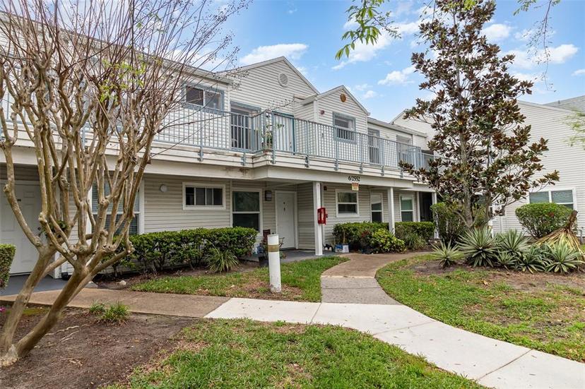 Picture of 2552 Woodgate Boulevard Unit 204, Orlando FL 32822