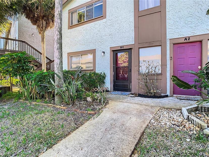 Picture of 6323 Newtown Circle Unit 23A1, Tampa FL 33615