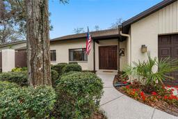Picture of 365 Mayfair Circle E, Palm Harbor, FL 34683